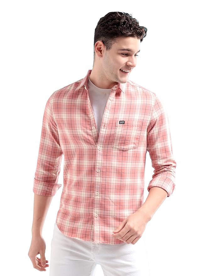 Men's Cotton Regular Fit Checkered Full Sleeves Cutaway Collar Casual Shirt